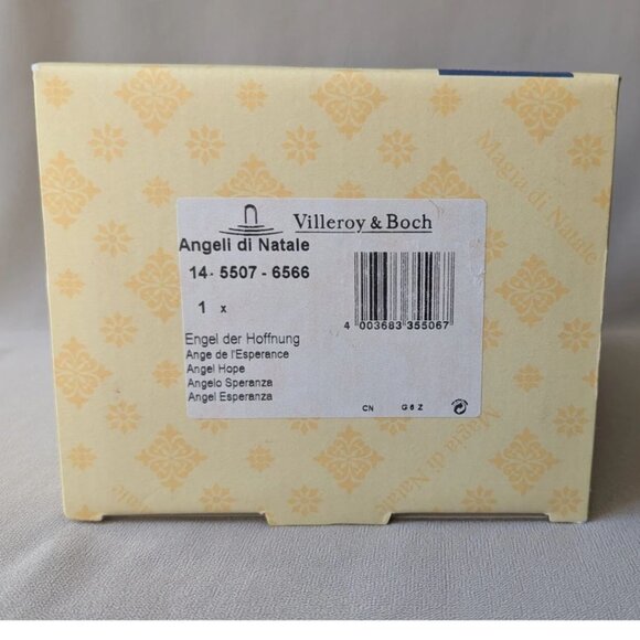 Villeroy & Boch Angeli di Natale Angel Hope with a Boy Figurine - Picture 4 of 5